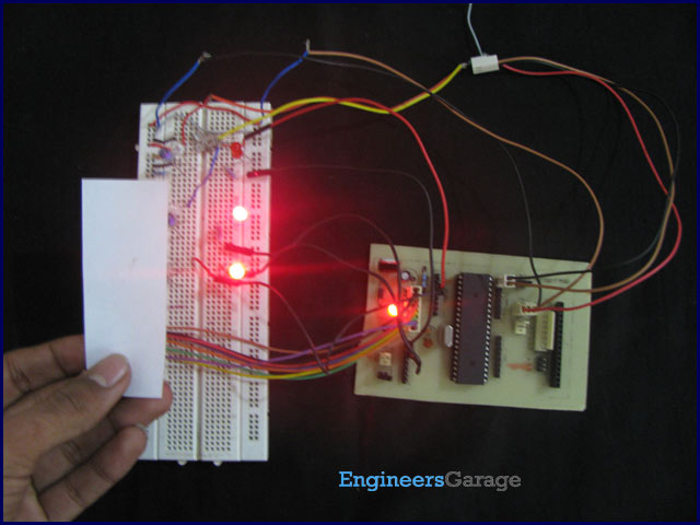 Configuring inbuilt analog comparator of ATmega16 AVR microcontroller Prototype