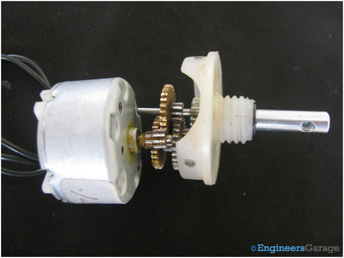 Geared-DC-Motor-working.jpg