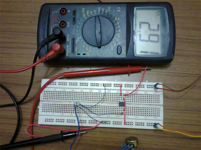 Image of Circuit used for Testing Inverting Pin of LM741 IC Image of Circuit used for Testing Inverting Pin of LM741 IC