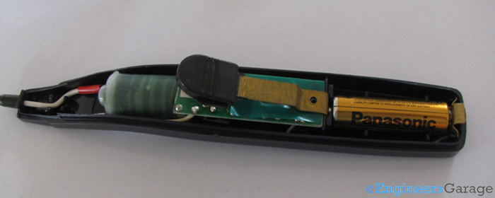 Internal Circuitry of Electronic Lighter Internal Circuitry of Electronic Lighter