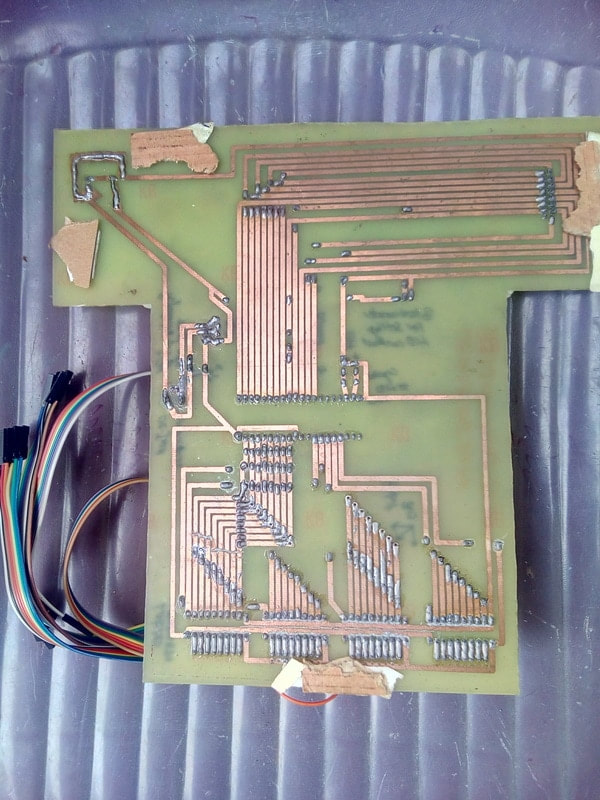 89c51 latches interface back side of PCB