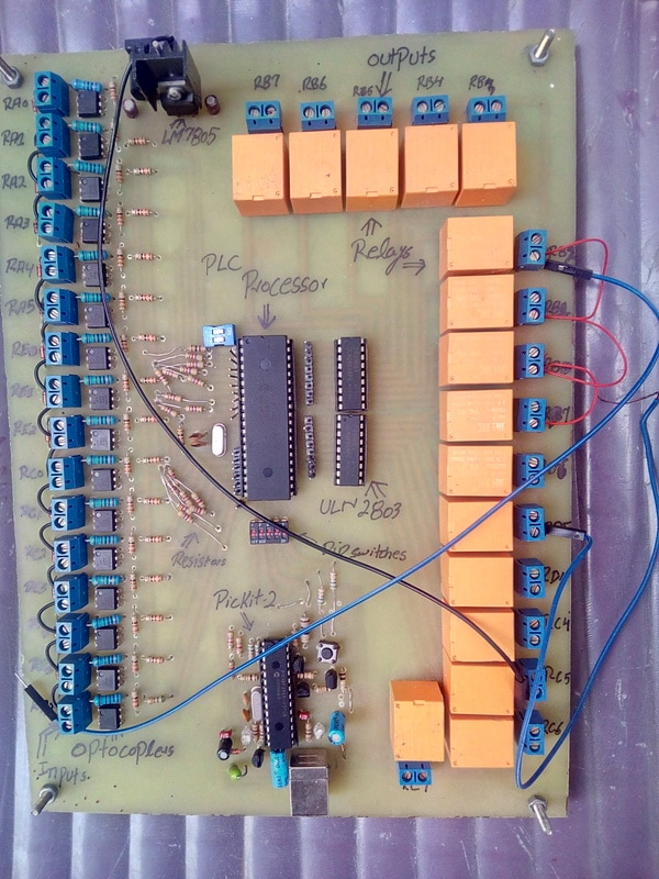 PLC (Programmable Logic Controller) with Microchip Pic Microcontroller