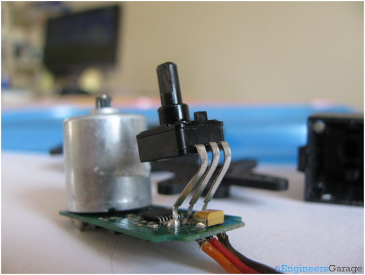 Insight How Servo Motor works