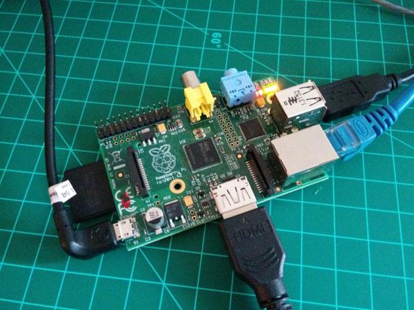 DIY - Universal Translator using Raspberry Pi