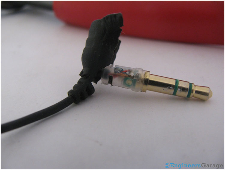 Housing of Earphone Jack that Encloses Wires