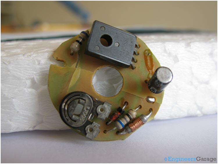 IC that Controls Motor Speed of DC IC that Controls Motor Speed of DC