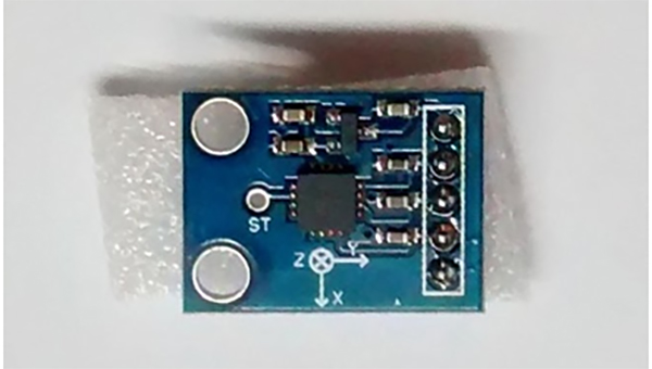 Image of ADXL335 Accelerometer Chip that controls the Accelerometer Module