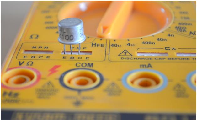 Image showing PNP transistor placed in transistor region of multimeter