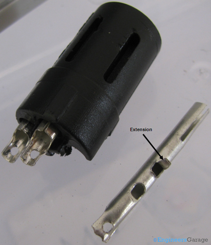 Image Showing Structure of XLR Pins