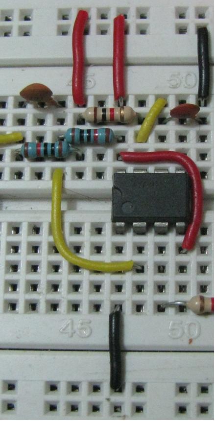 Mono-Stable Circuit on BreadBoard