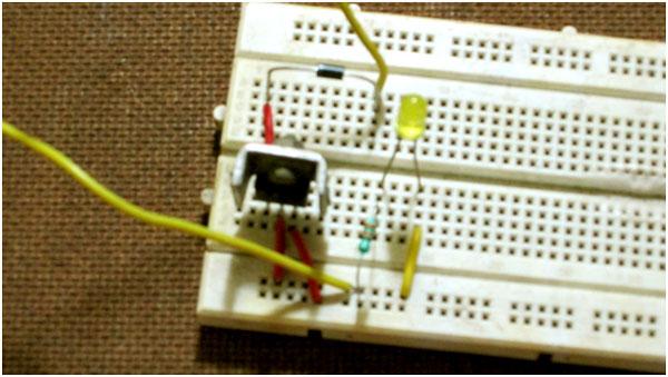 Prototype of Emergency Phone Charging Circuit