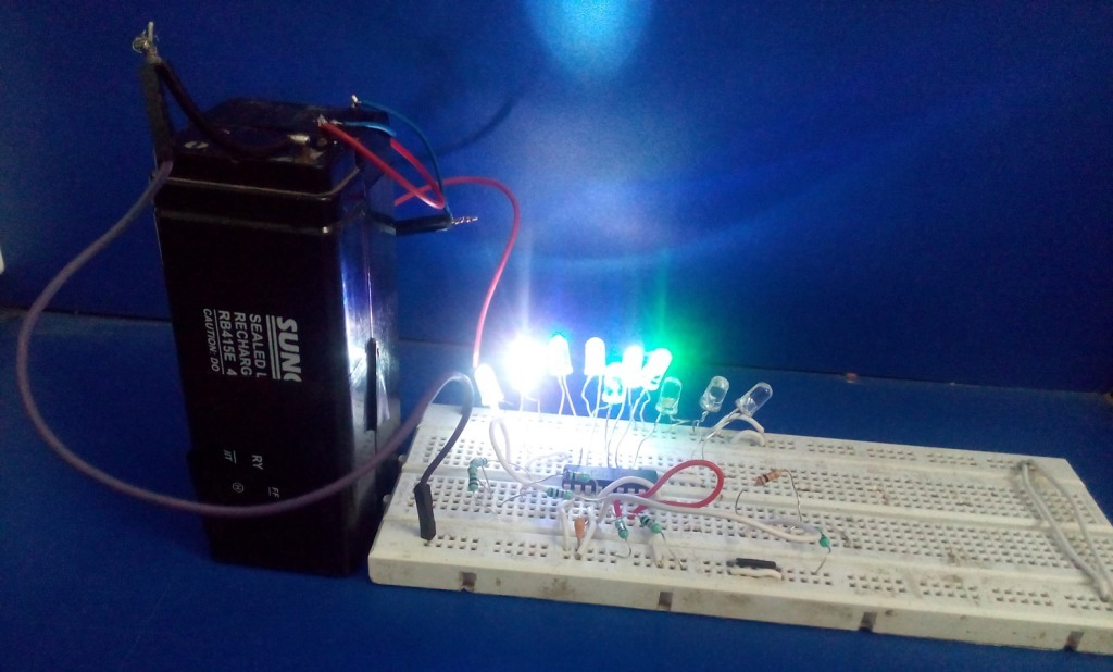 Prototype of LM3914 IC based Battery Level Indicator Designed on a Breadboard