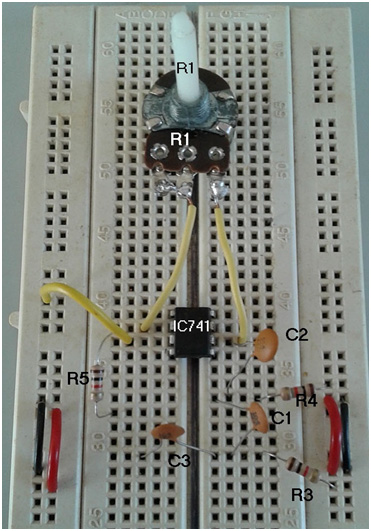 Prototype of LM741 OPAMP IC based RC Phase Shift Sine Wave Oscillator