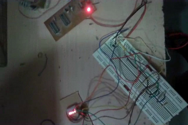 Prototype of Seven Segment Display based Logic Probe