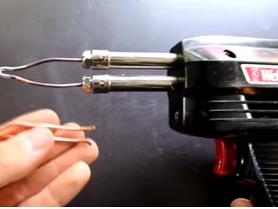 Soldering gun specialized tips