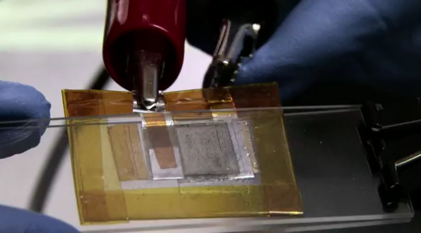 transparent-batteries