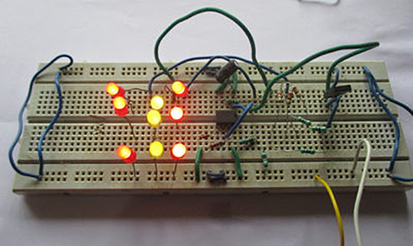 Camera Flash Effect (using 555 timer)
