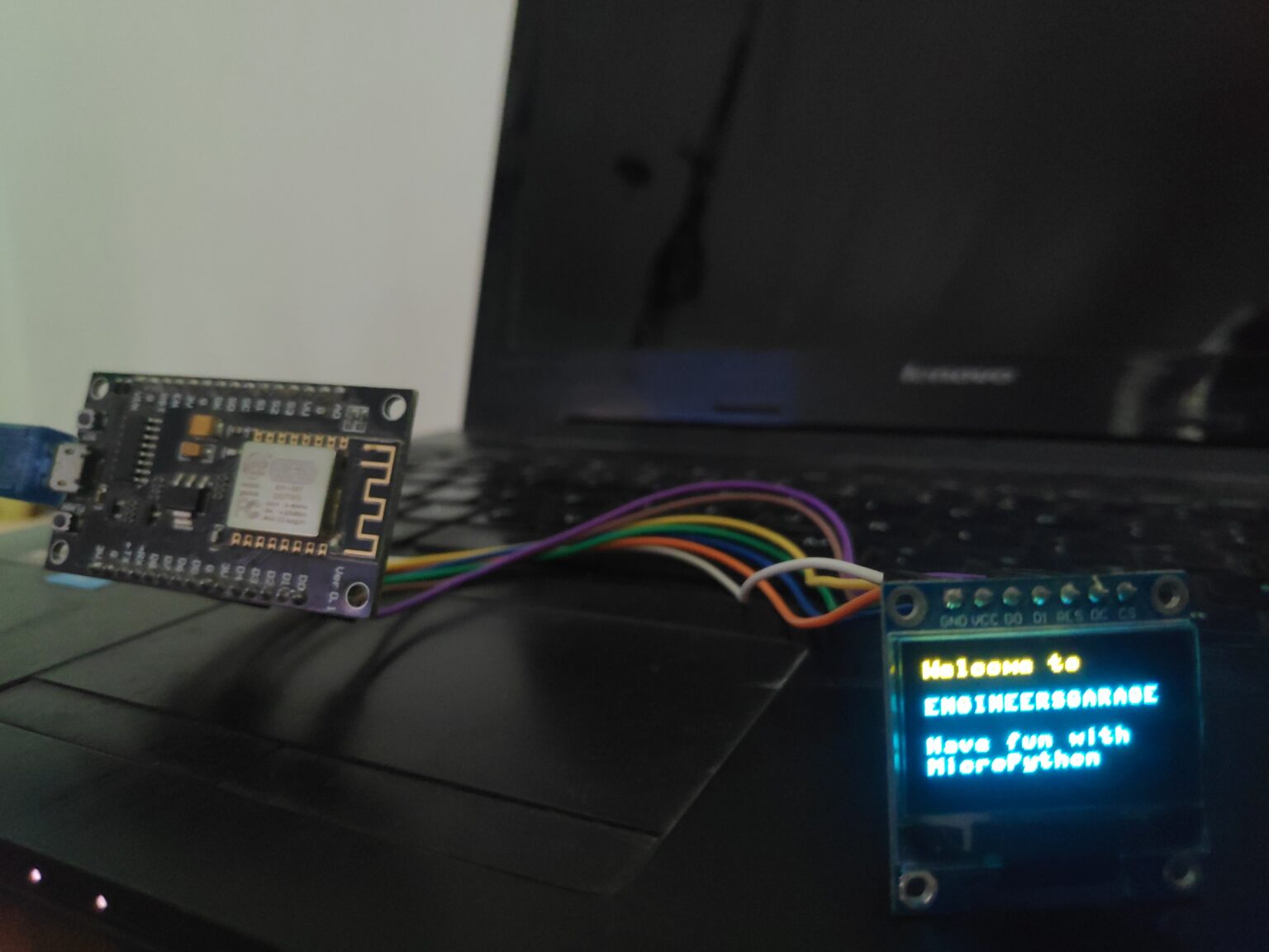 Using MicroPython SSD1306 driver to interface an OLED display with ...